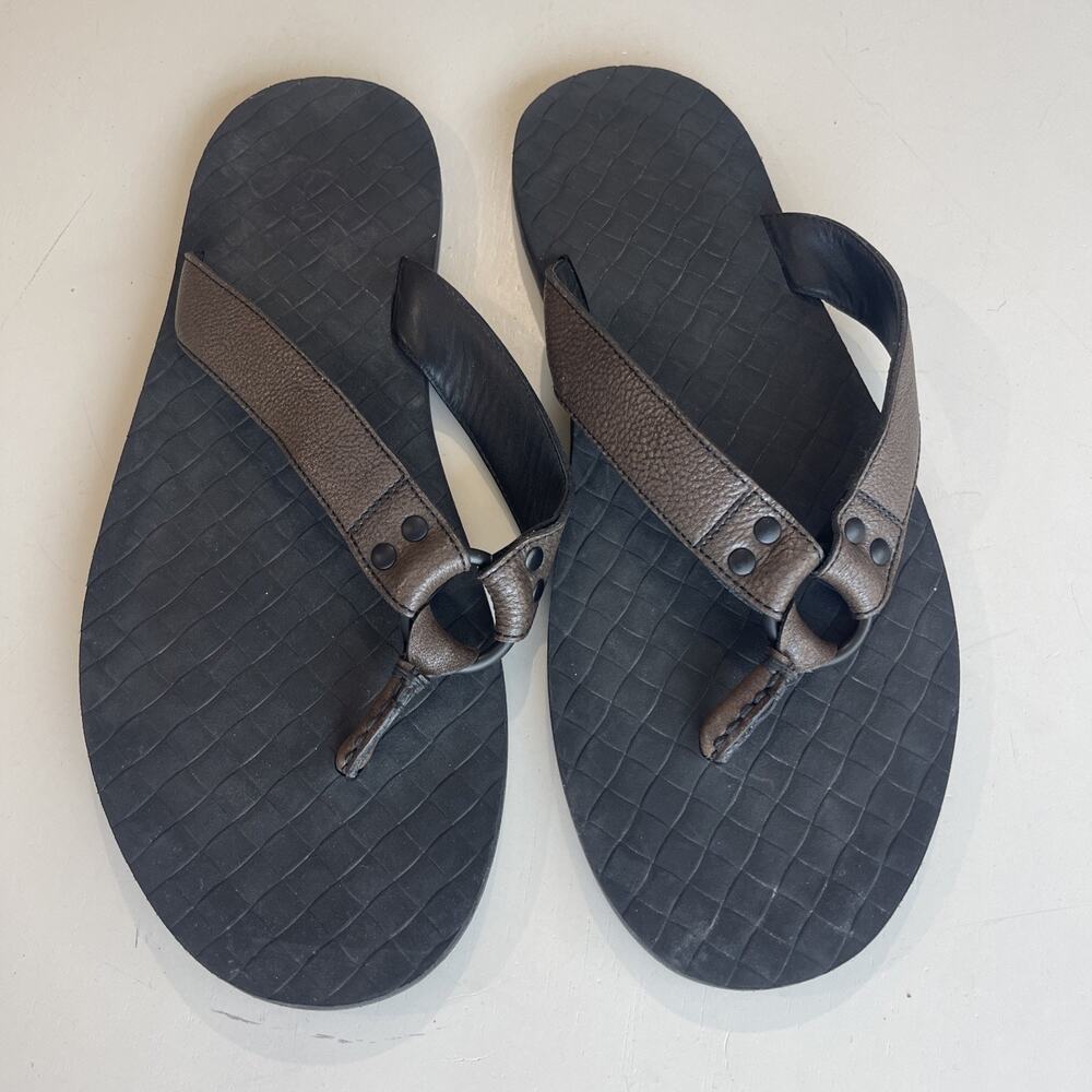 Bottega Veneta Mens Runway Brown Leather Thong Sandals size 43 (US 9) Hamptons